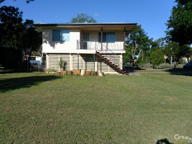 69 Arthur street, Blackwater QLD 4717