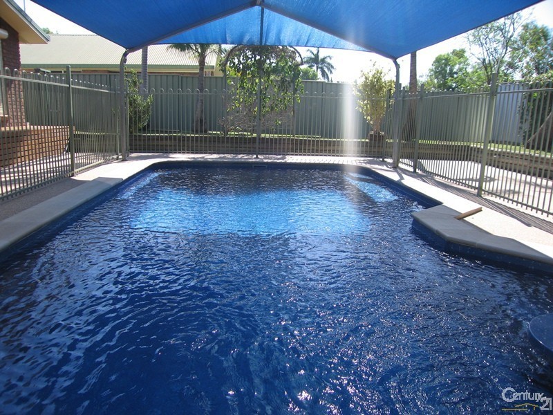 15 Egan Street, Emerald QLD 4720
