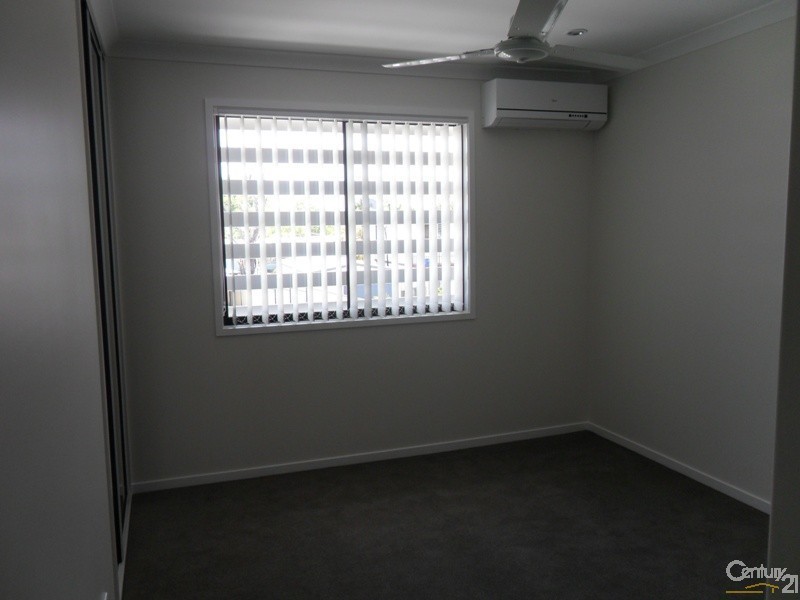 2/16 Bauman Way, Blackwater QLD 4717