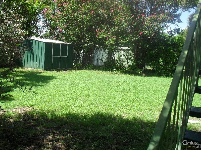 7 Talbot Street, Blackwater QLD 4717
