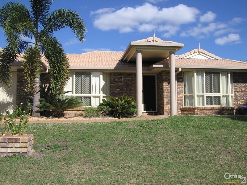 79 Crinum Cres, Emerald QLD 4720
