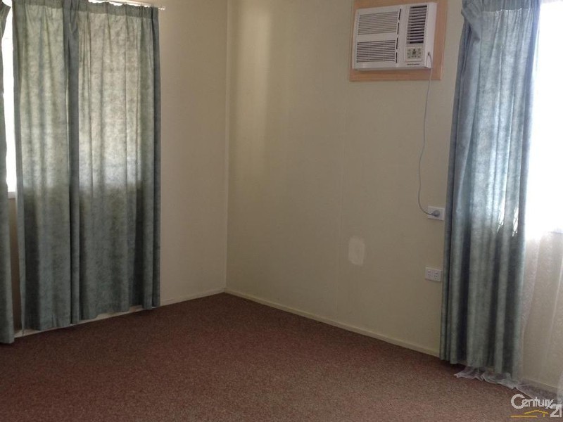 64 Littlefield Street, Blackwater QLD 4717