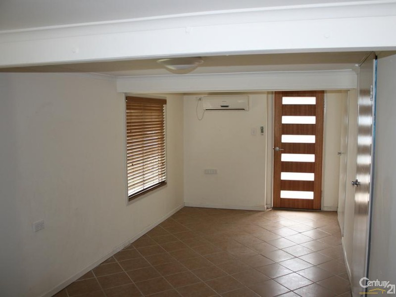 26 Acacia Street, Blackwater QLD 4717