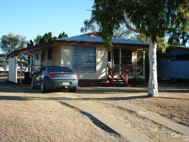 23 Bean Street, Blackwater QLD 4717