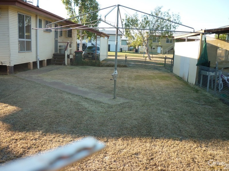 23 Bean Street, Blackwater QLD 4717