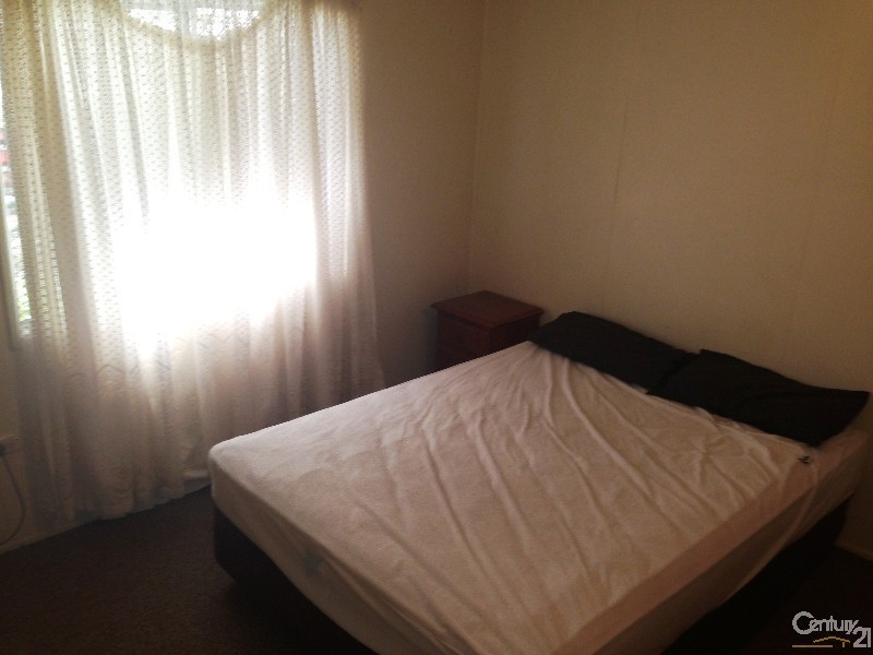 49 Stower Street, Blackwater QLD 4717