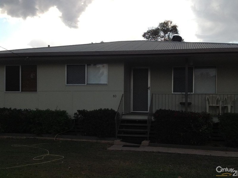 80 Arthur Street, Blackwater QLD 4717