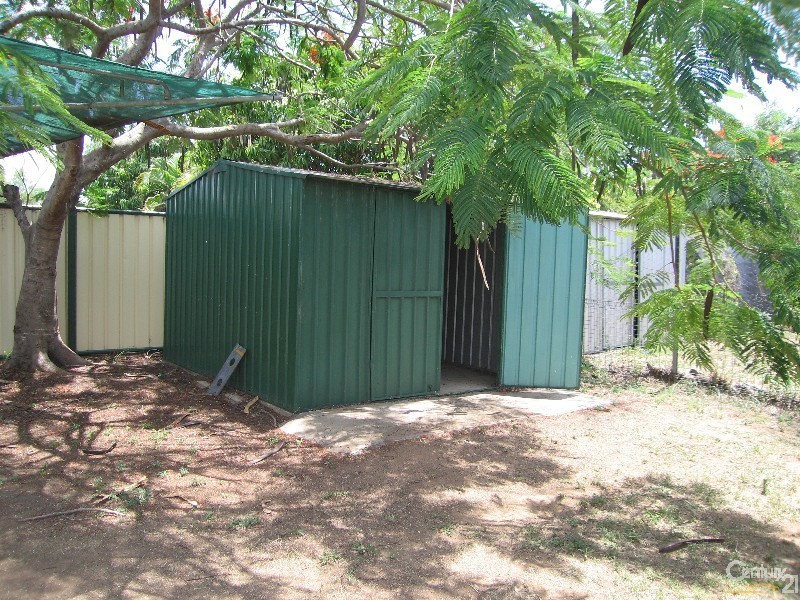 15  Ironbark Street, Blackwater QLD 4717