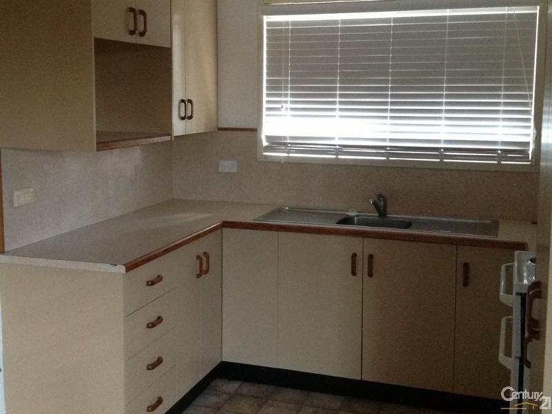 29 Arthur Street, Blackwater QLD 4717