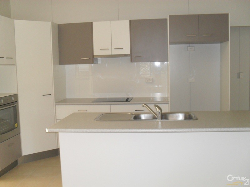 2 Cardinal Drive, Blackwater QLD 4717