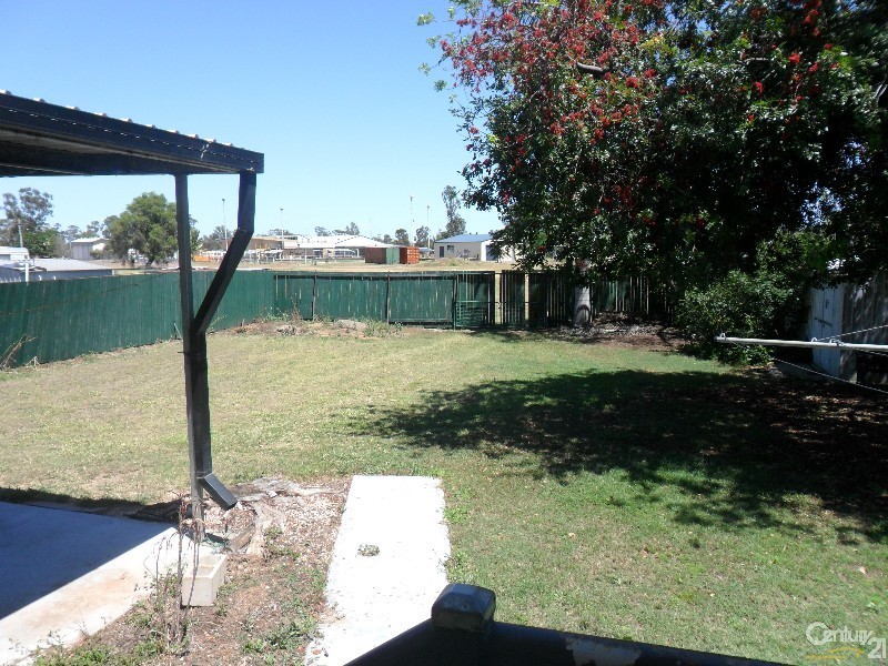 34 Littlefield, Blackwater QLD 4717