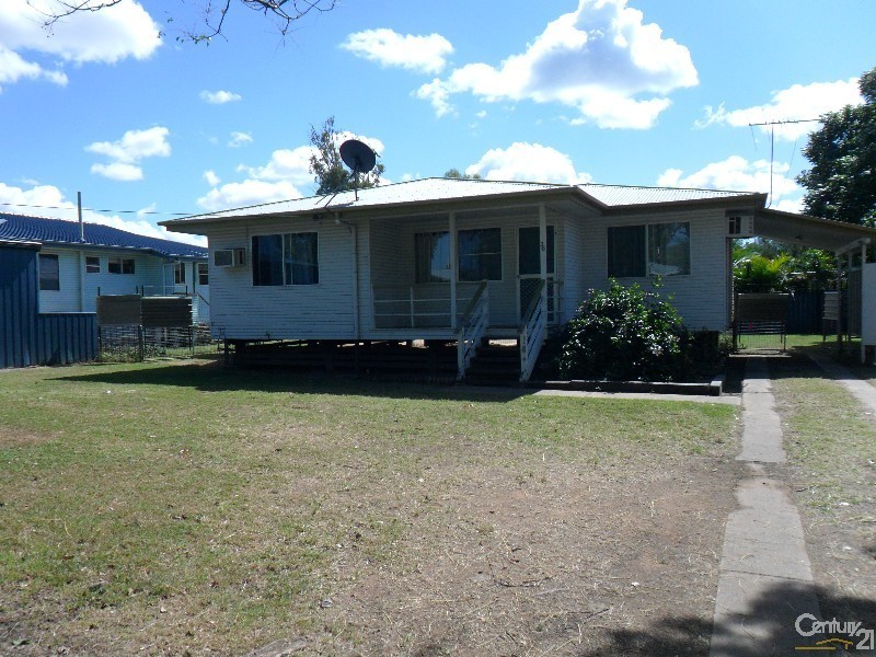 36 Wattle Street, Blackwater QLD 4717