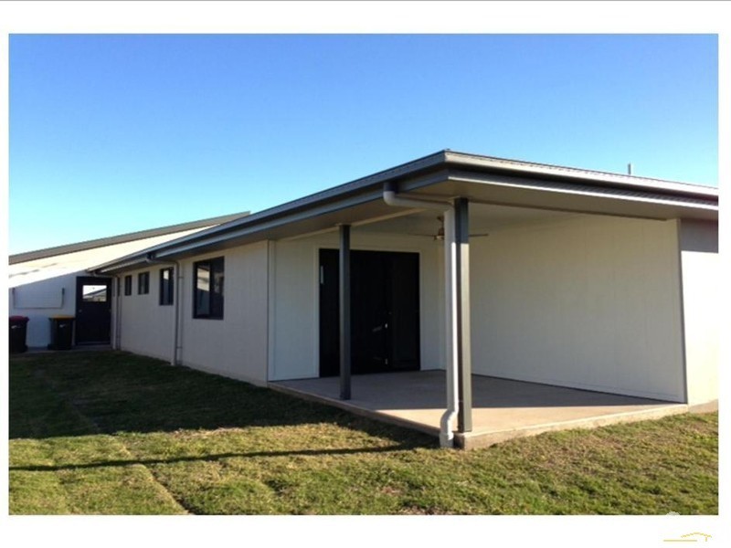 12 Kassidy Drive, Emerald QLD 4720