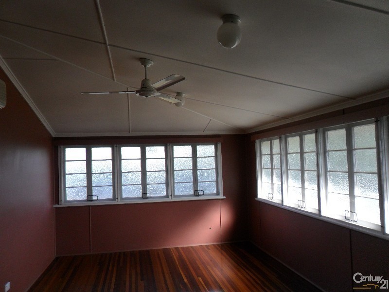 20-22 Sandalwood Street, Blackwater QLD 4717