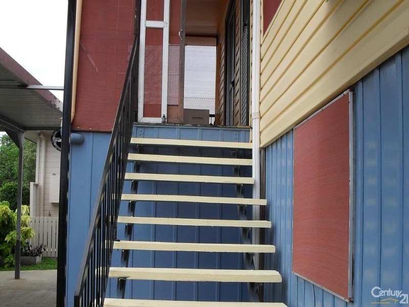 1 Blackbutt Street, Blackwater QLD 4717