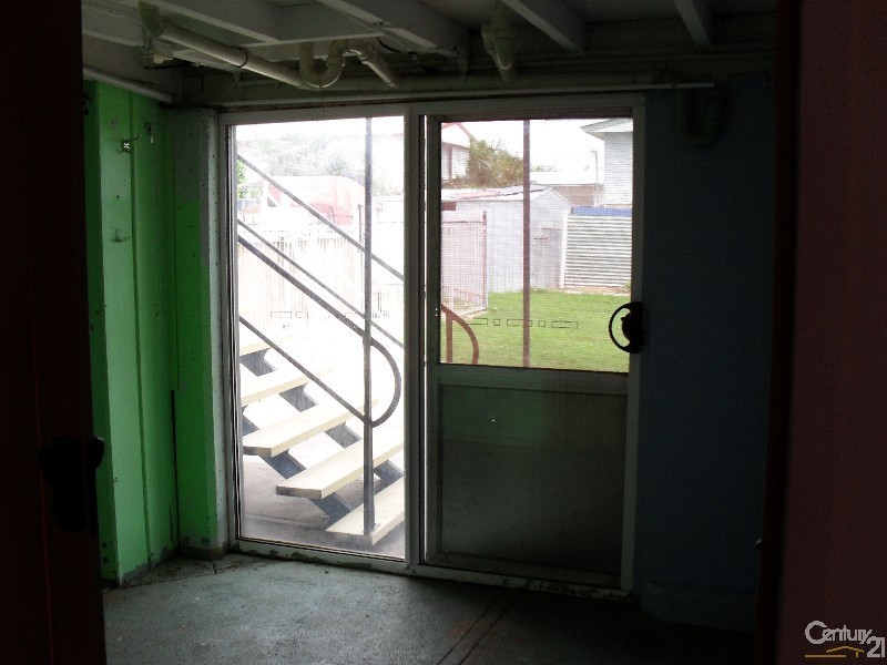 1 Blackbutt Street, Blackwater QLD 4717