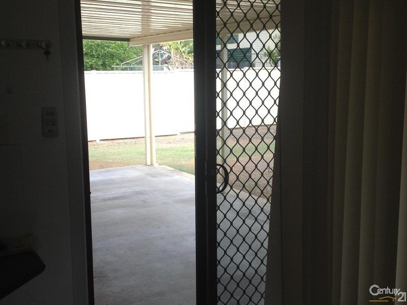 16 Talbot Street, Blackwater QLD 4717