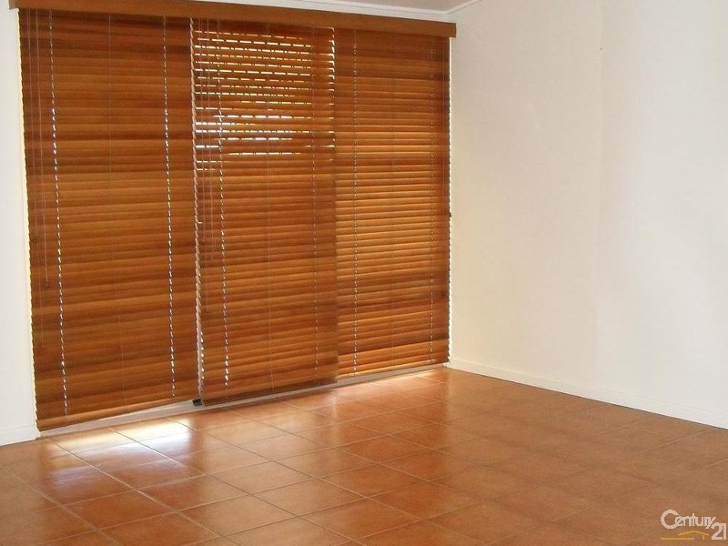 29 Hunter Street, Blackwater QLD 4717