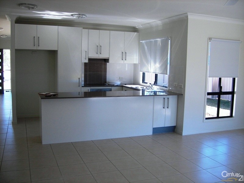 3  Paperbark Place, Emerald QLD 4720