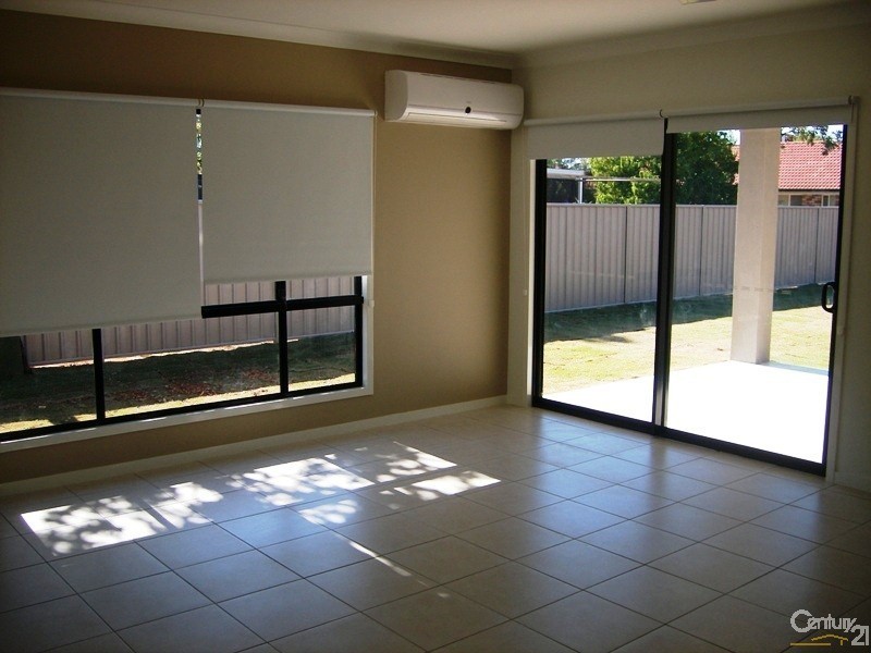 3  Paperbark Place, Emerald QLD 4720