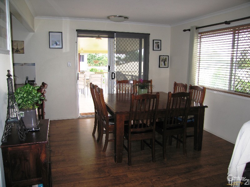 44 Bremner Street, Blackwater QLD 4717