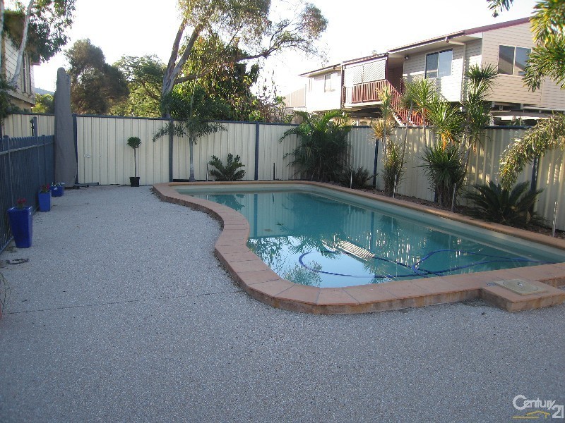 44 Bremner Street, Blackwater QLD 4717