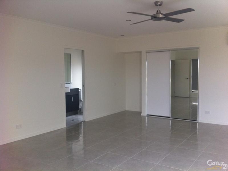 4 Kassidy Drive, Emerald QLD 4720