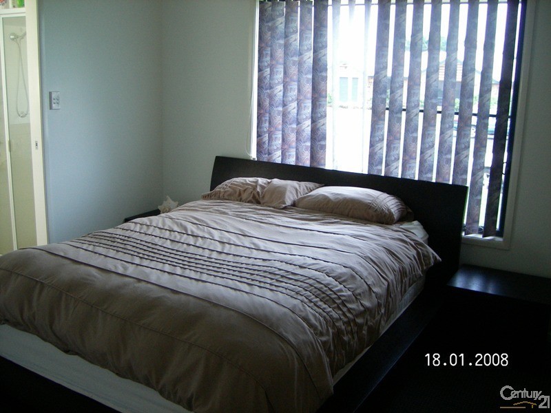 6 Coombs Court, Emerald QLD 4720