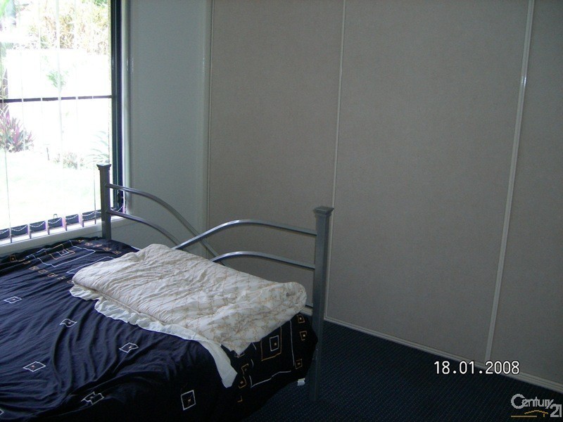 6 Coombs Court, Emerald QLD 4720