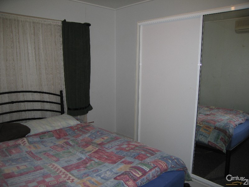 50 Littlefield Street, Blackwater QLD 4717