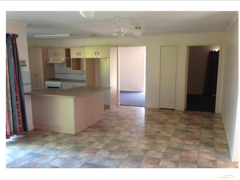 1 Park Avenue, Emerald QLD 4720