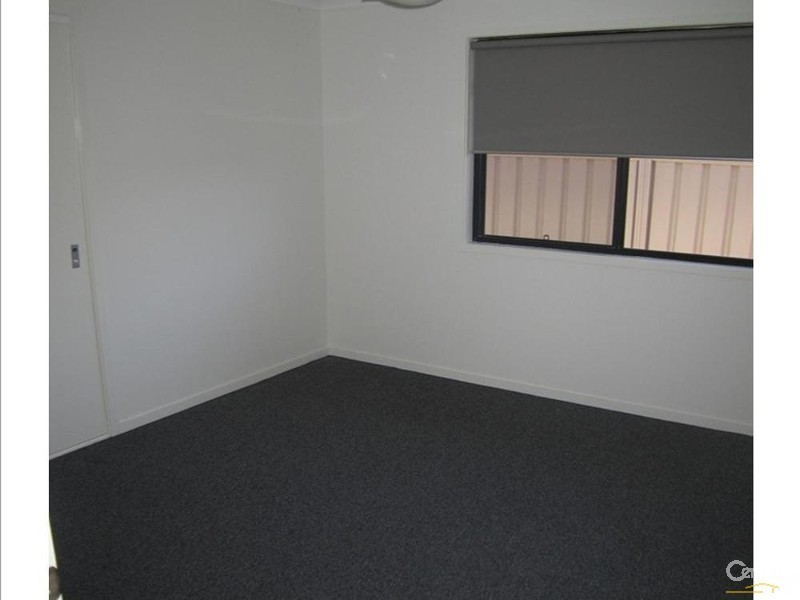 13 Lauren Drive, Emerald QLD 4720