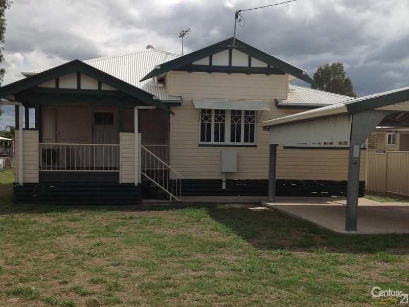 12 Bauhinia Street, Blackwater QLD 4717