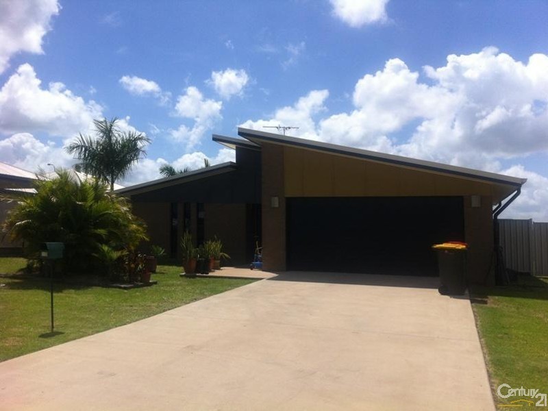 18 Rogers Street, Emerald QLD 4720