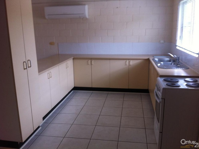 11/69 Esmond Street, Emerald QLD 4720