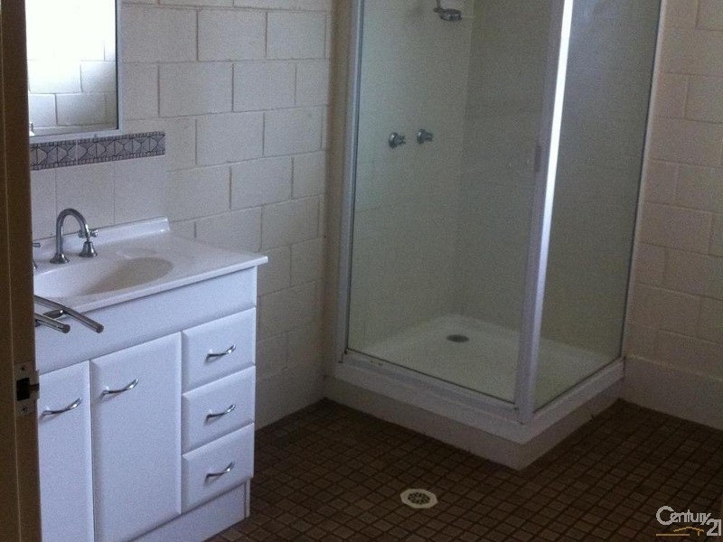 11/69 Esmond Street, Emerald QLD 4720