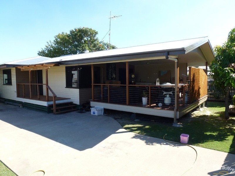 20 Yellowwood Street, Blackwater QLD 4717
