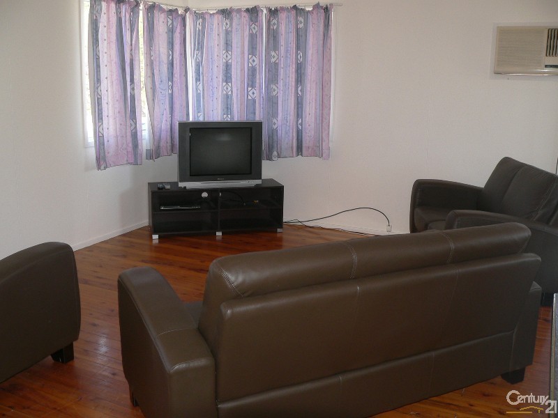 3 Campbell Street, Emerald QLD 4720