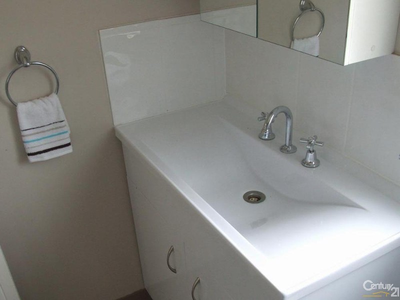 7 Dunning Street, Alpha QLD 4724