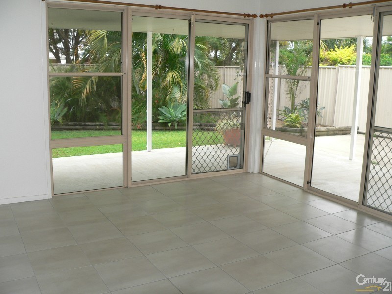 32 Jacqueline Drive, Emerald QLD 4720