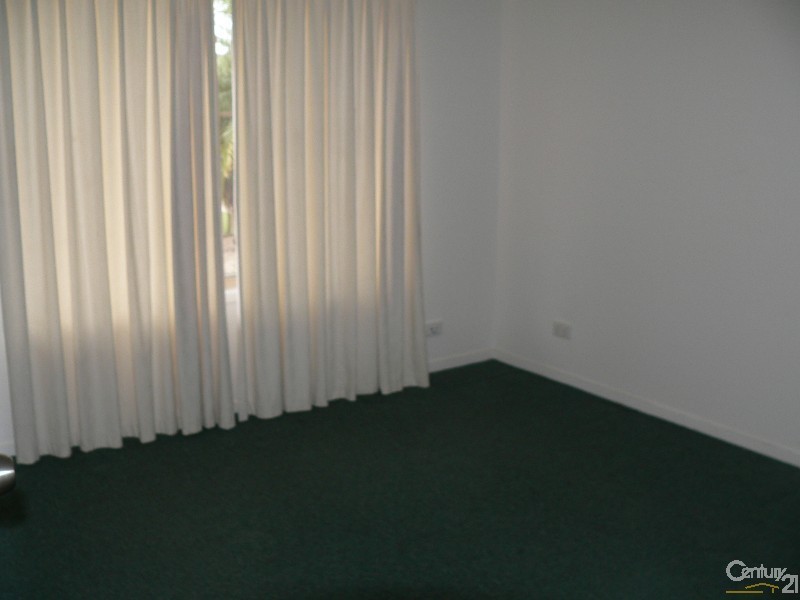 32 Jacqueline Drive, Emerald QLD 4720