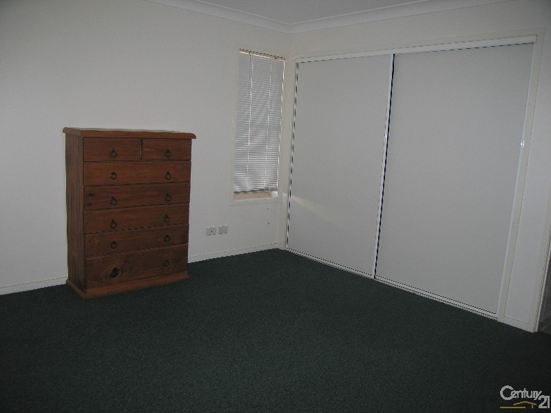 32 Jacqueline Drive, Emerald QLD 4720