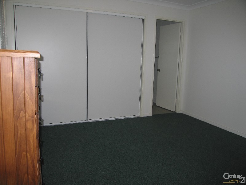 32 Jacqueline Drive, Emerald QLD 4720