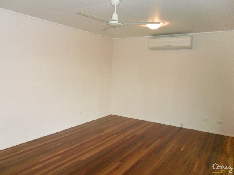 8 Bredhauer Street, Blackwater QLD 4717