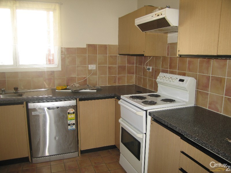 59 Arthur Street, Blackwater QLD 4717