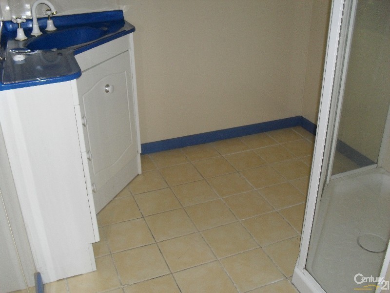 19 Arthur Street, Blackwater QLD 4717