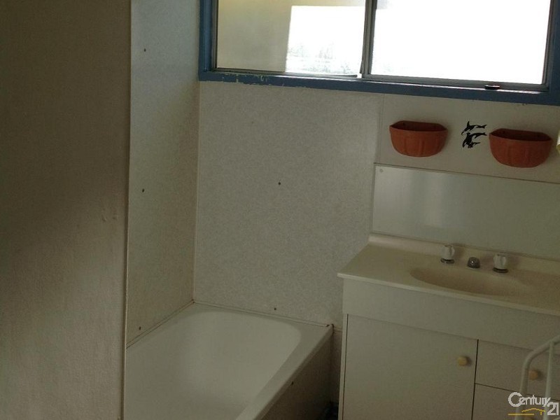 7 Bottletree Avenue, Blackwater QLD 4717