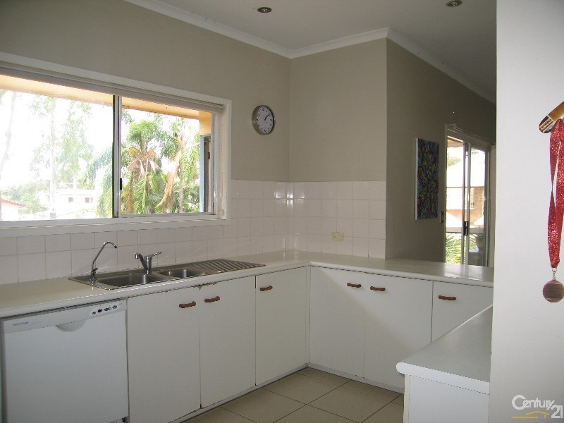 43 Campbell Street, Emerald QLD 4720