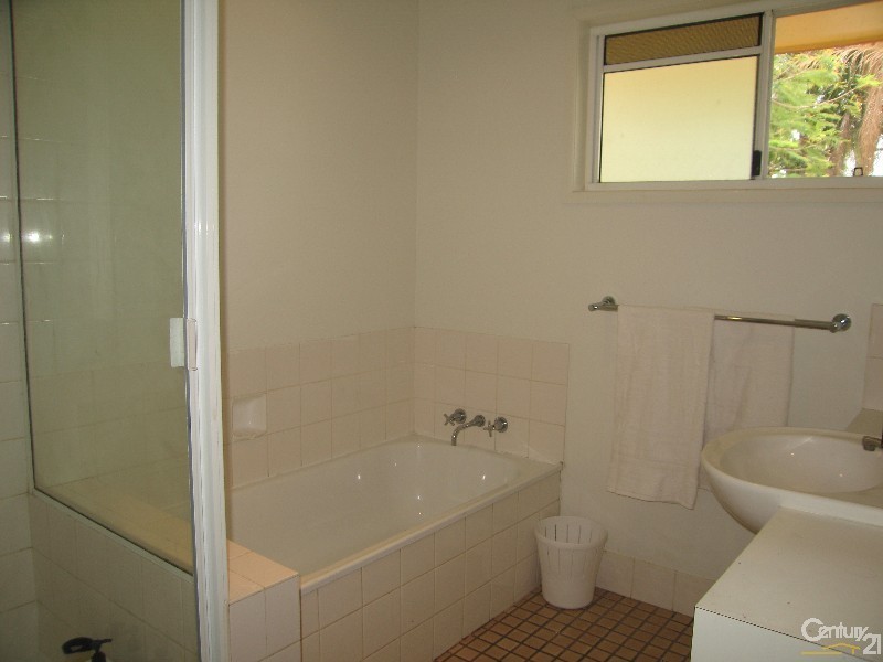43 Campbell Street, Emerald QLD 4720