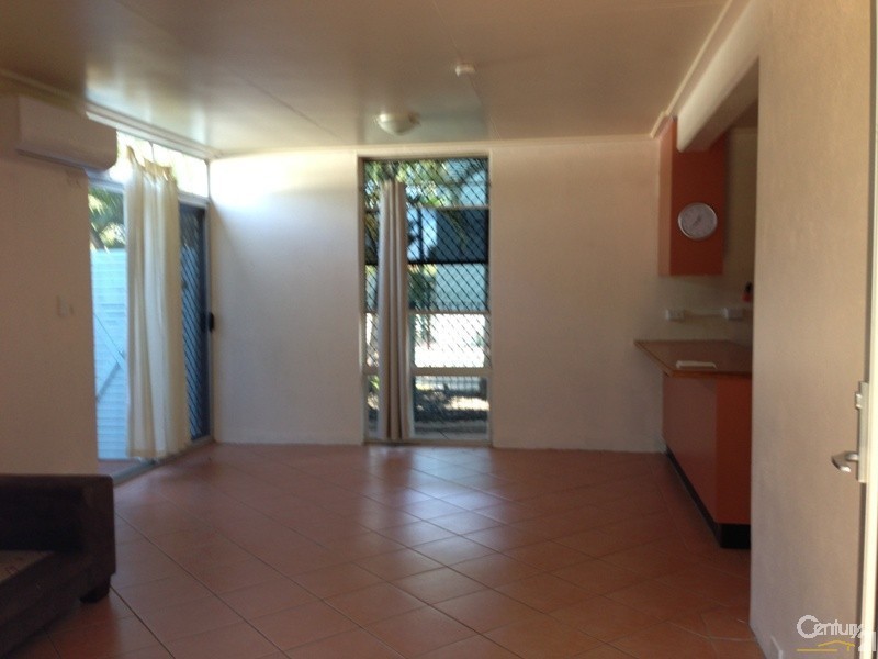 1/53 Dundas Street, Emerald QLD 4720